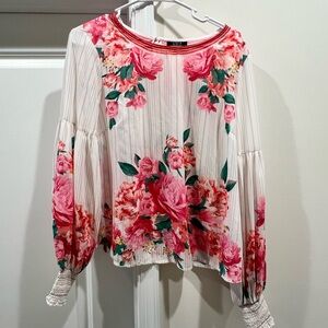 Beautiful VICI blouse